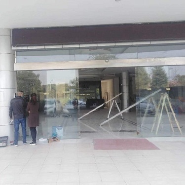 自動門案例