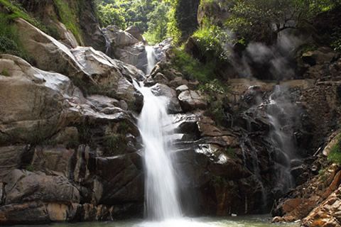 滇西雨屏美如畫！華全發電機組走俏邊城龍陵