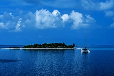 美爆了,花環(huán)群島！華全發(fā)電機(jī)首次出口馬爾代夫