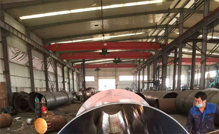 610 724mm螺旋鋼管，賀州3000mm螺旋管，377-10mm螺旋焊管，377螺旋鋼管多少錢一米