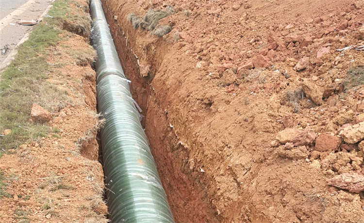 924mm螺旋鋼管,2200mm螺旋焊管,鋼材場中厚板價格,螺旋縫焊接鋼管廠家