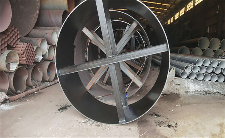 1320螺旋管廠家,煙囪螺旋管,2720螺旋鋼管,2324mm螺旋焊管