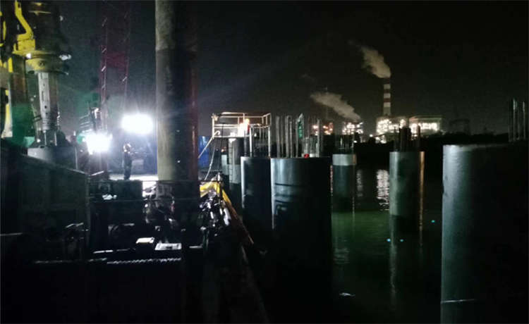 1000-20厚鋼立柱加工廠家，崇左DN400mm螺旋管，426螺旋焊管，大型螺旋鋼管廠家質量可靠